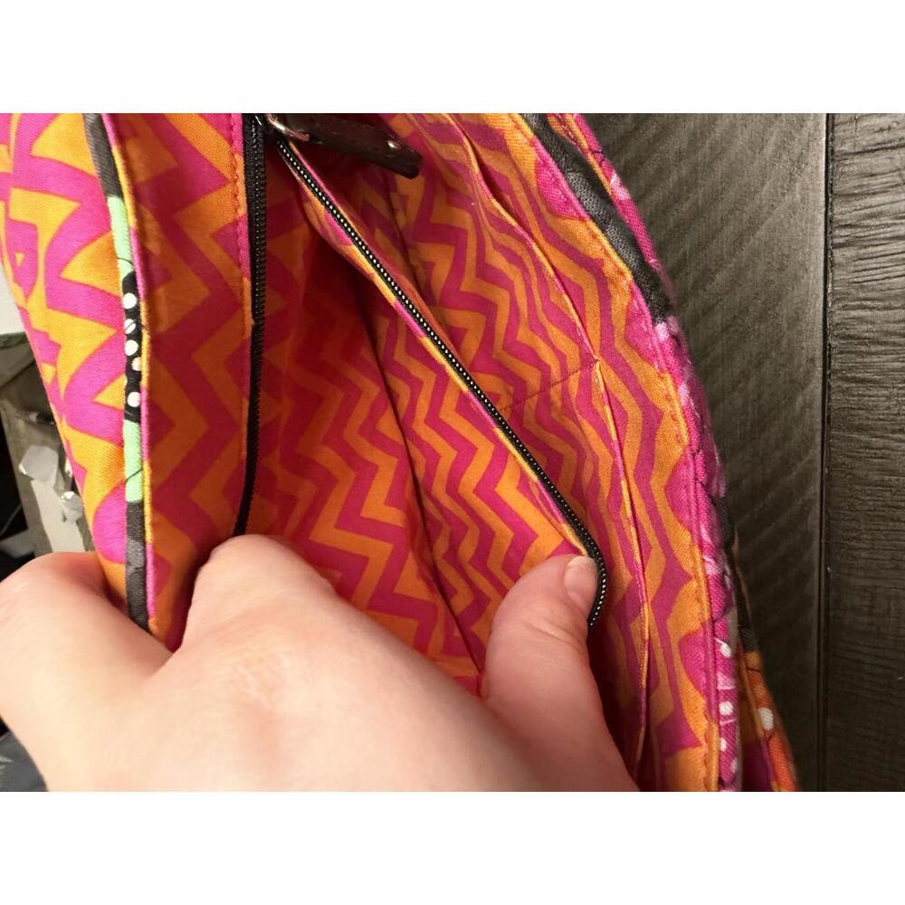 Vera Bradley Turnlock Crossbody Bag in Ziggy Zinnia pattern - Picture 9 of 13